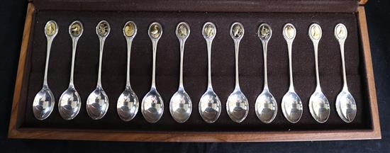 A cased set of twelve RSPB silver spoons.